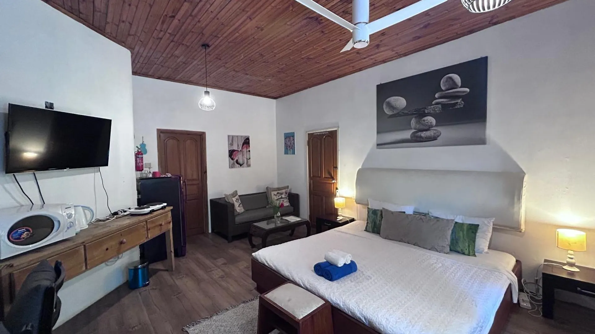 Pointe Au Sel Castaway Lodge